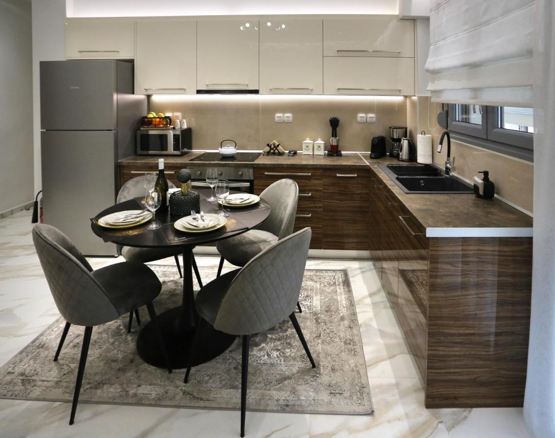 La Larissa Luxury Apartments Trekke Exteriér fotografie
