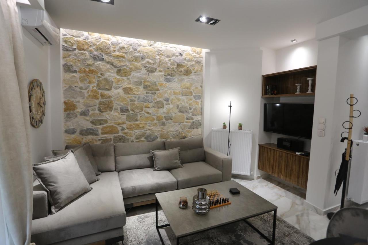 La Larissa Luxury Apartments Trekke Exteriér fotografie