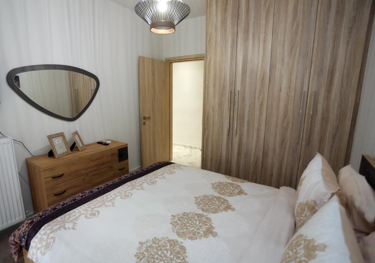 La Larissa Luxury Apartments Trekke Exteriér fotografie